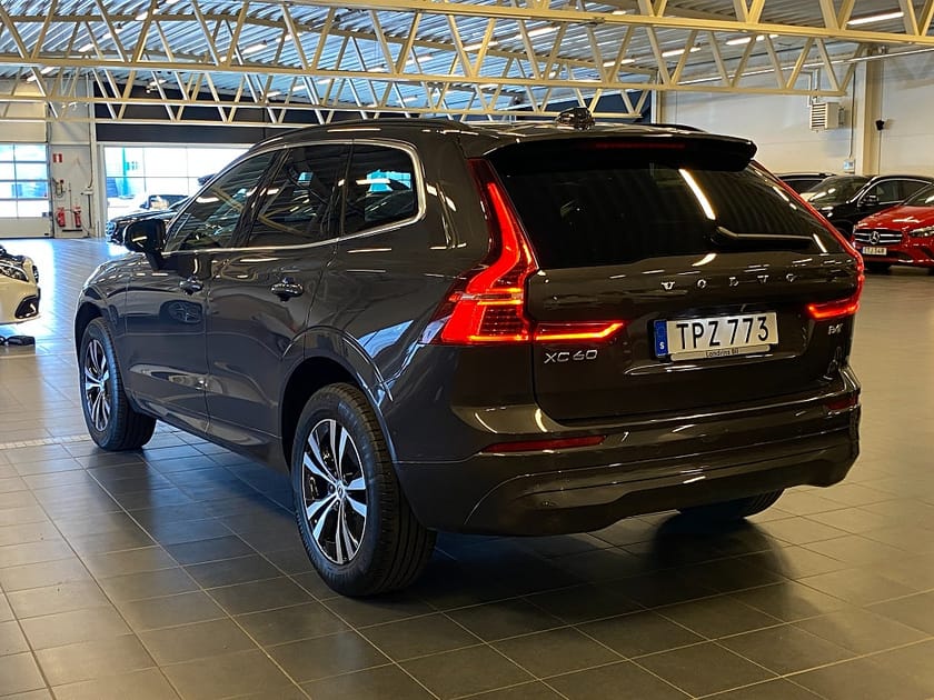 Bild 5 av Volvo XC60 B4 AWD Geartronic Momentum Advanced Edition II Euro 6