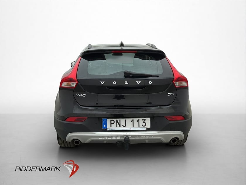 Bild 3 av Volvo V40 Cross Country D3 150hk Momentum VOC Värm Dragkrok