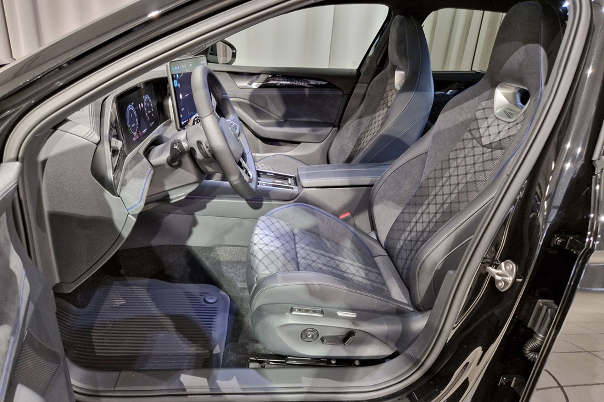 Volkswagen Passat 2027, bild 7/10