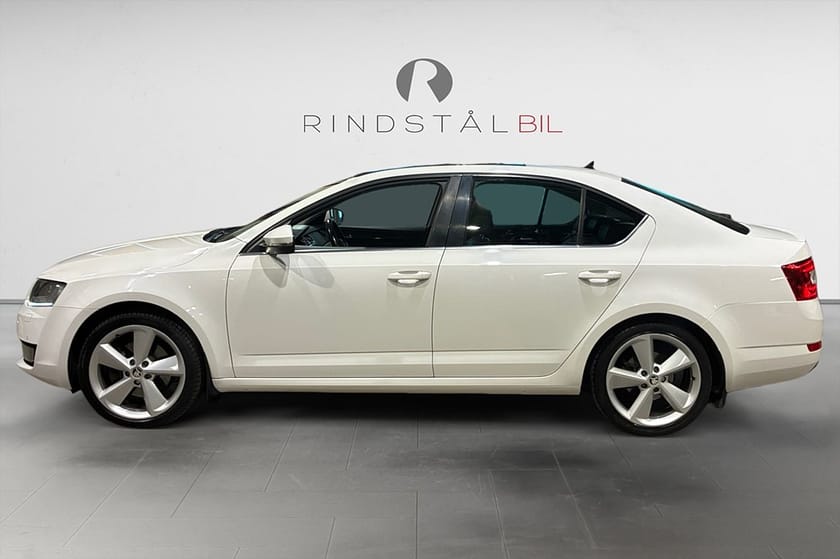 Bild 4 av Škoda Octavia 1.8 TSI 180 HK DSG ELEGANCE DRAG NAVI M&K SKINN 18"