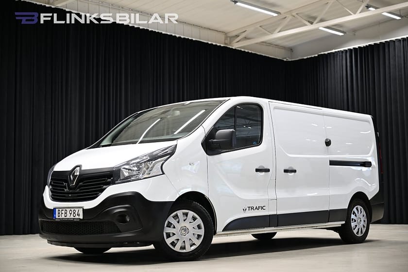 Bild 3 av Renault Trafic Skåpbil dCi 125HK L2 Dubbeldörr|Inredd|Drag|FjärrstyrdVärmare
