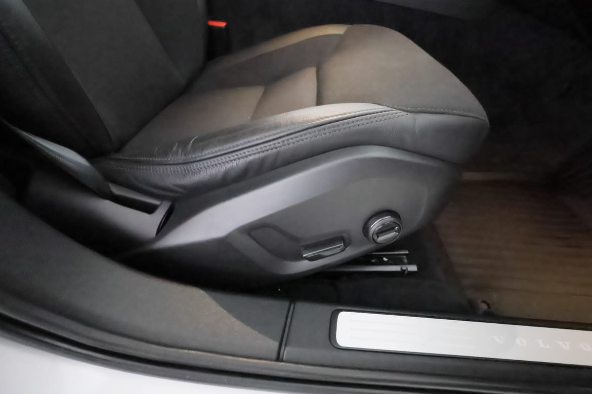 Volvo V60 2020 - miniatyr 25