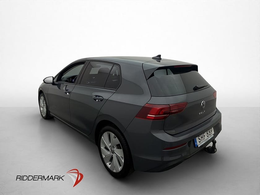 Bild 4 av Volkswagen Golf 1.5 eTSI 150hk Life Cockpit Drag HUD CarPlay