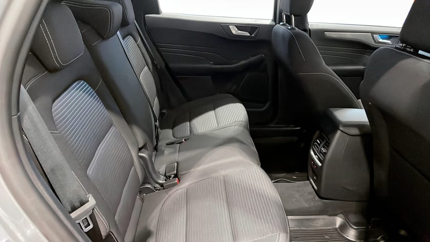 Bild 5 av Ford Kuga Plug-In Hybrid Titanium 2.5 225HK Vinterpaket