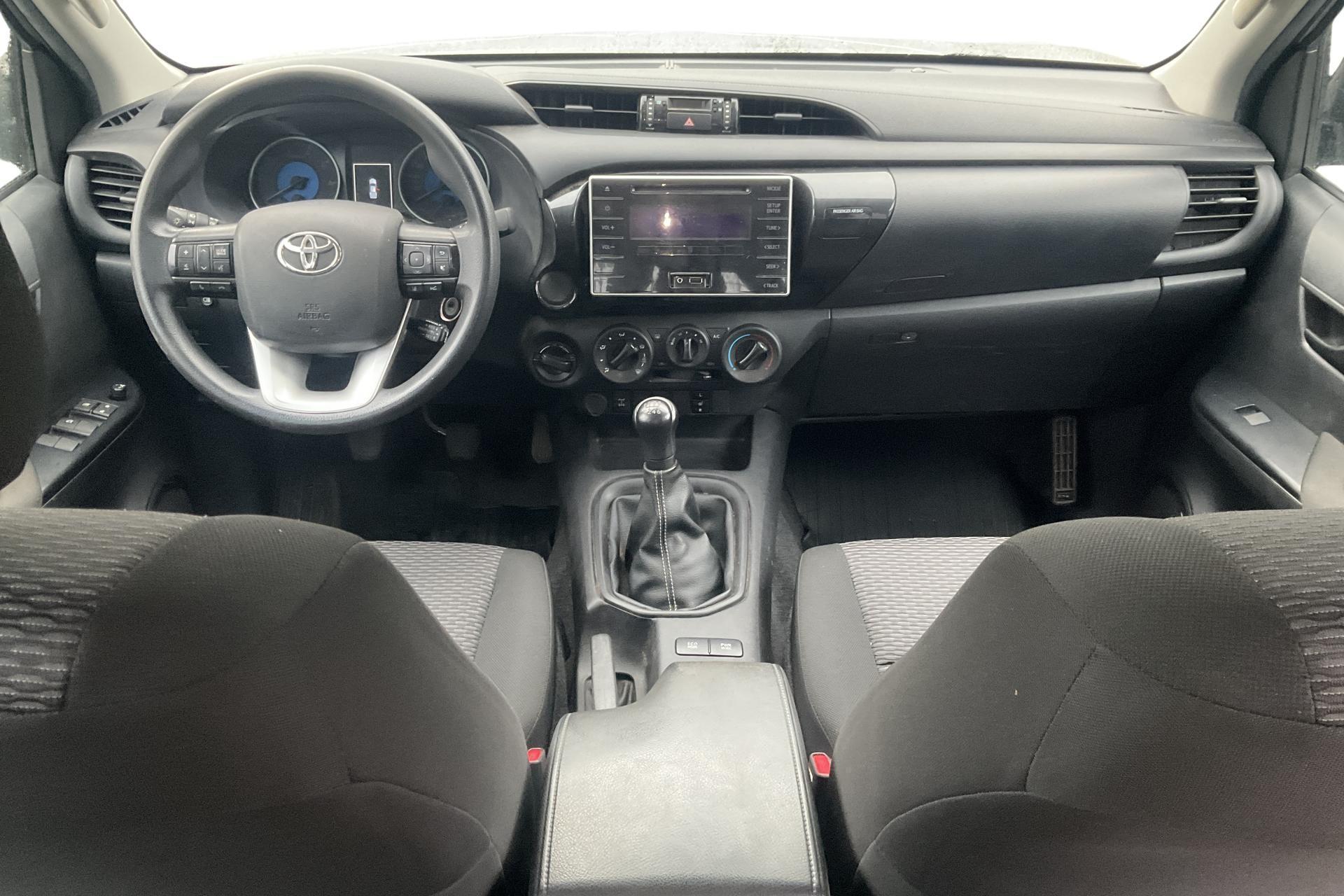 Toyota HiLux Dubbelhytt 2.4 AWD 2019, bild 7/10