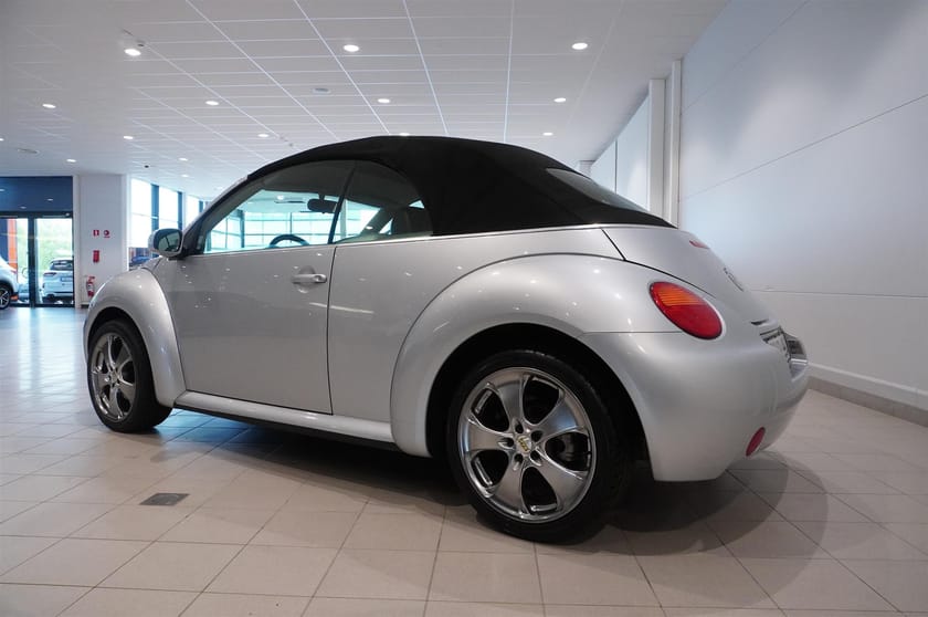 Bild 4 av Volkswagen New Beetle Cabriolet 2.0