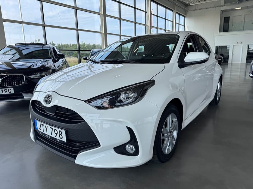 Bild 1 av Mazda 2 Hybrid | Rattvärme | Backkamera | Moms