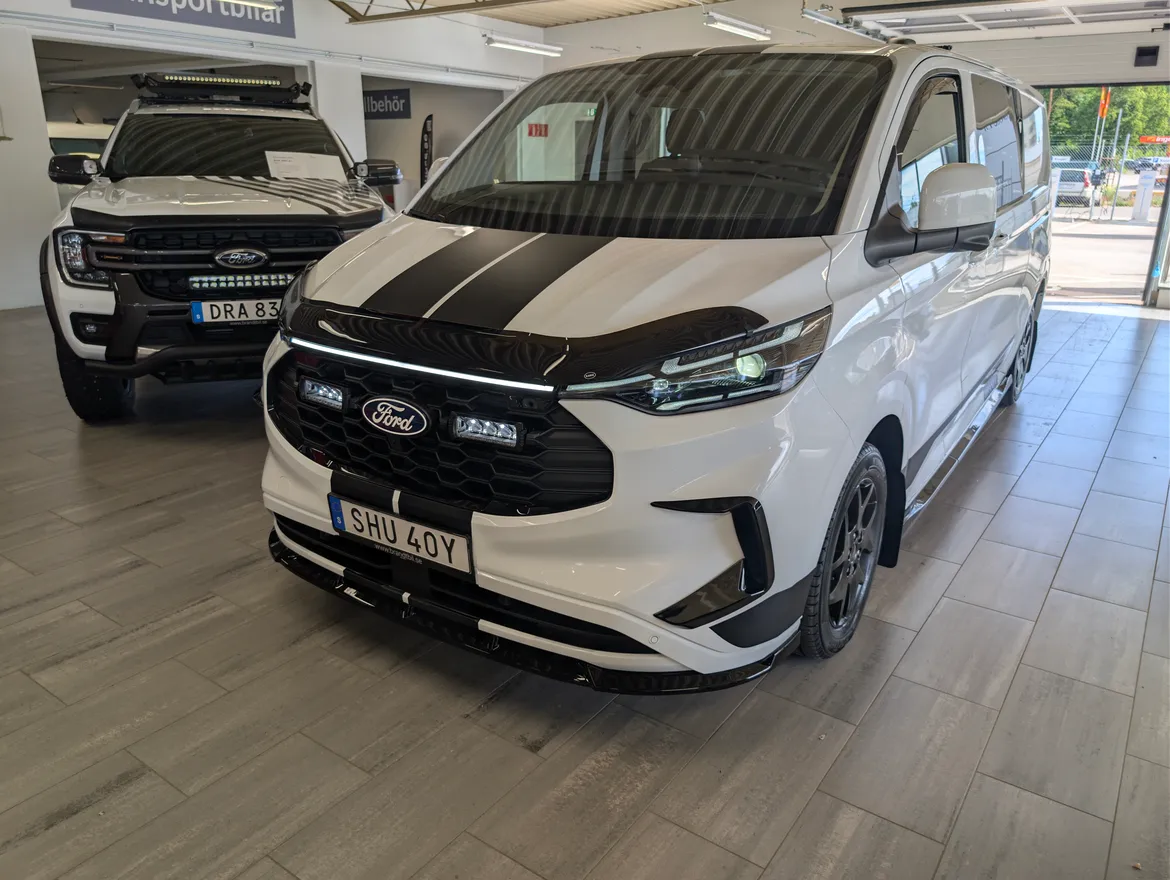 Ford Transit Custom 320 Crew Van
