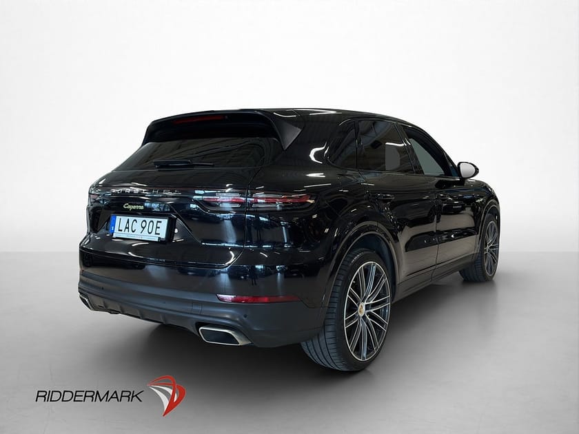 Bild 5 av Porsche Cayenne E-Hybrid Pano Chrono Pano 22" Turbo PASM