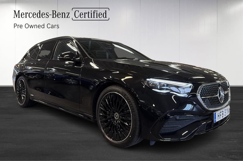 Bild 3 av Mercedes-Benz E 300 de 4MATIC T Moms/AMG/Panorama/Burmester