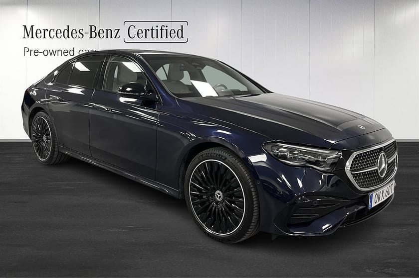 Bild 2 av Mercedes-Benz E 300 e 4MATIC AMG Line Premium HyperSecreen