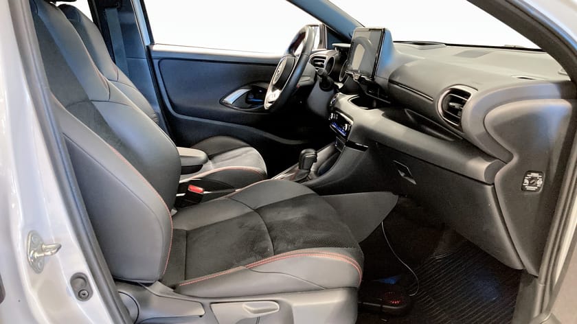 Bild 3 av Toyota Yaris Hybrid 