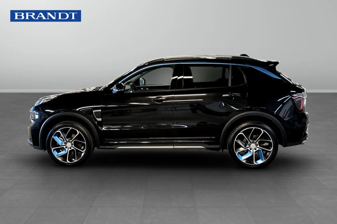 Lynk & Co 01 PHEV