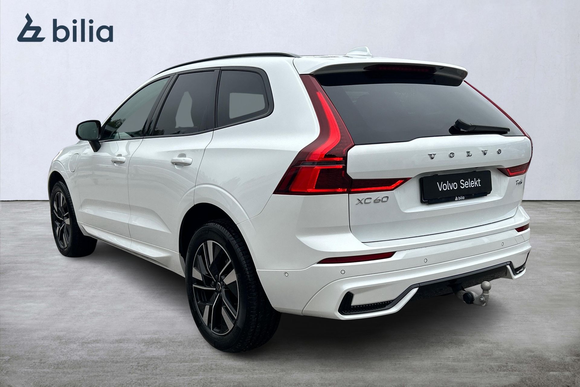 Volvo XC60 T6 Plus Dark Nordic Edition 2026, photo 2/10