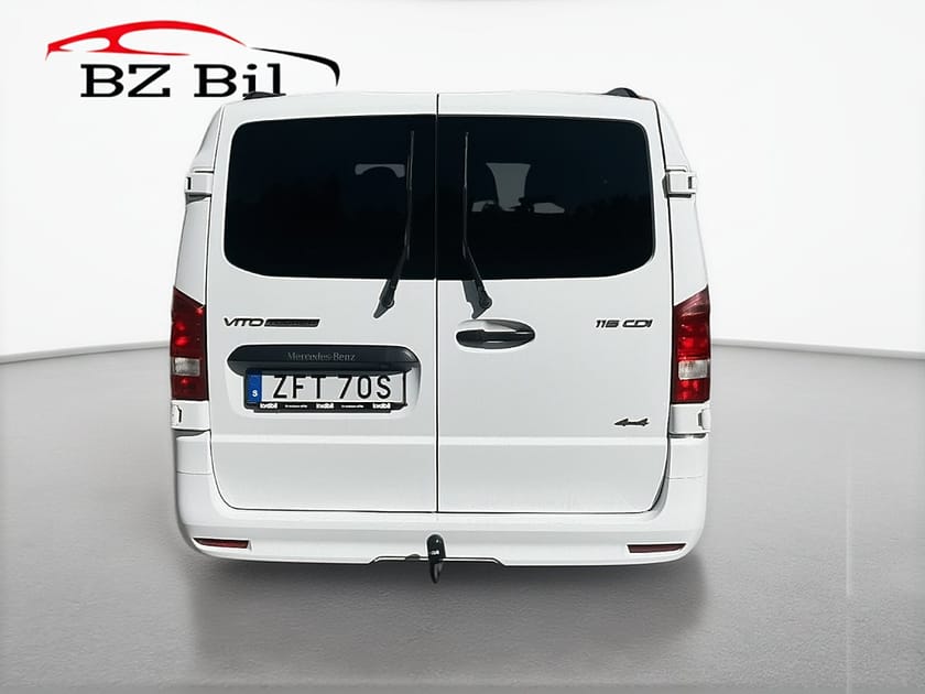 Bild 3 av Mercedes-Benz Vito Tourer 116 CDI 4x4 3.2t 9-Sits Moms Värmare Drag