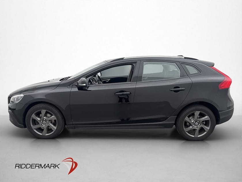 Bild 3 av Volvo V40 Cross Country D2 115hk Momentum VOC Värm HalvSkinn