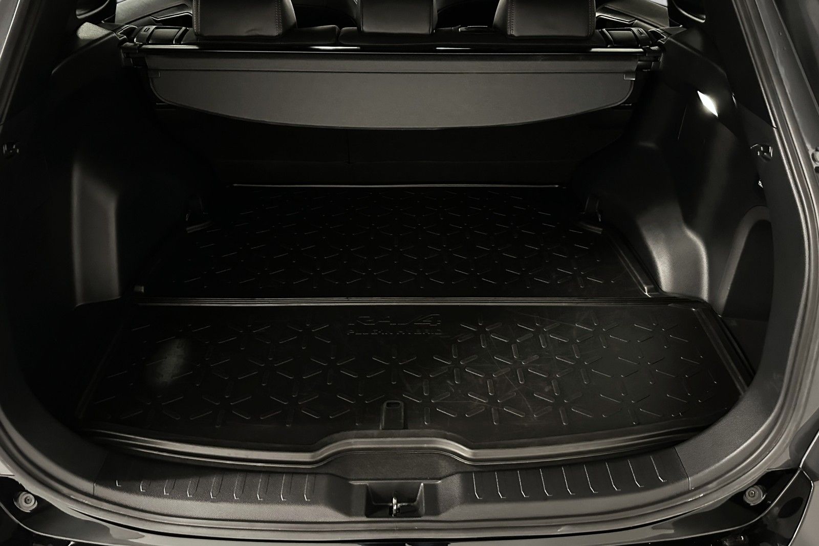 Toyota RAV4 Plug-in Hybrid E-CVT, 306hp, 2022