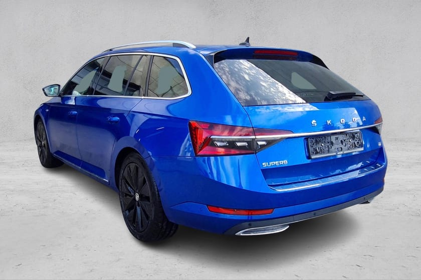 Bilde 3 av Škoda Superb iV Combi L&K - Skinn - Hengerfeste