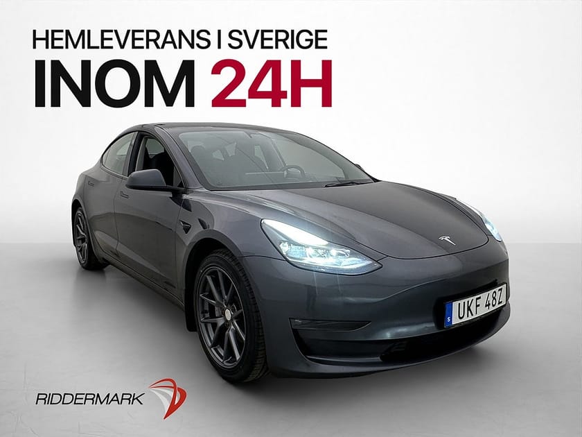 Bild 1 av Tesla Model 3 Long Range AWD Svensksåld Pano Värmepump Navi