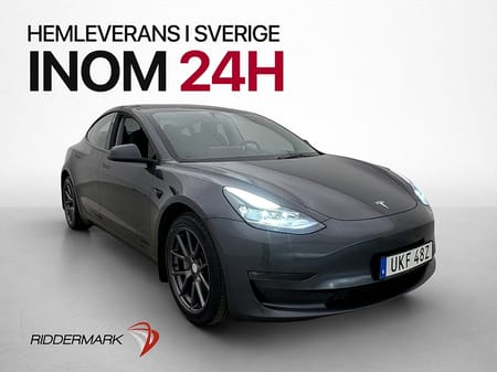 Tesla Model 3 Long Range AWD Svensksåld Pano Värmepump Navi