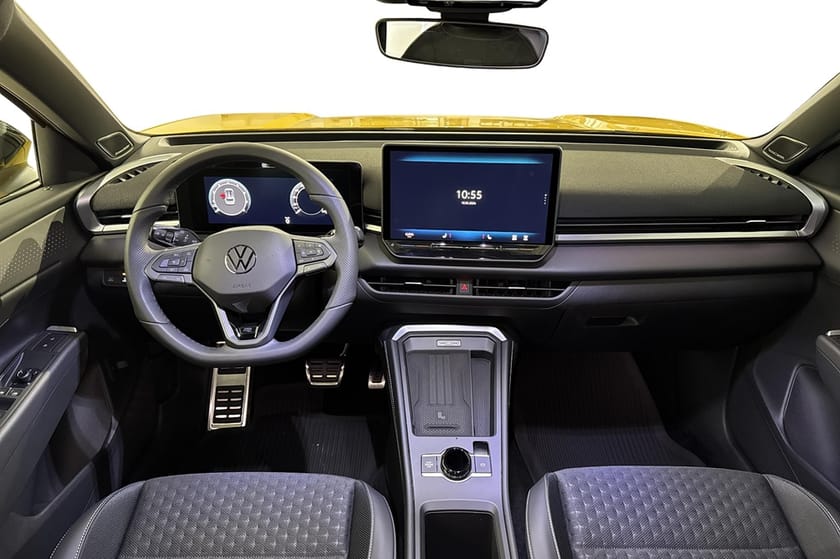 Bild 5 av Volkswagen T-Roc eTSI150 DSG R-LINE *MKT UTRUSTNING*