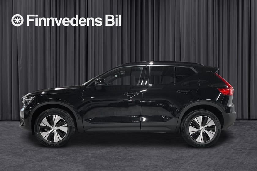 Bild 2 av Volvo XC40 B3 FWD Bensin Plus Dark