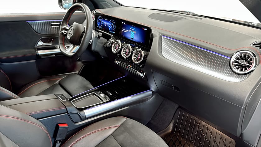 Bild 3 av Mercedes-Benz EQA 250+