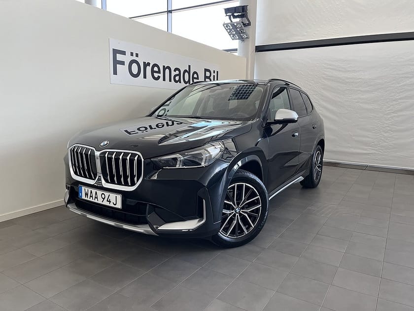 Bild 1 av BMW X1 sDrive18i xLine Rattvärme Drag ComfortAccess ParkAssist