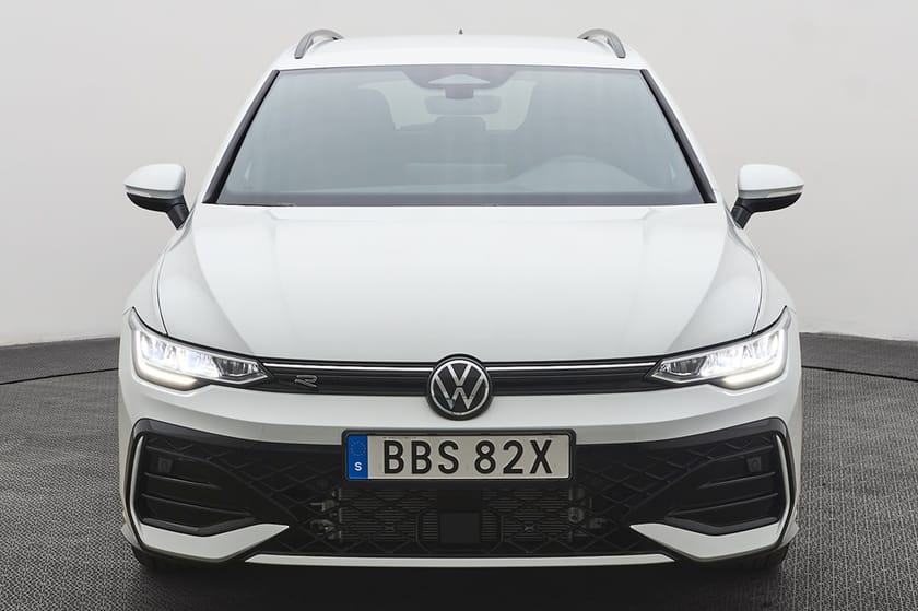Bild 3 av Volkswagen Golf Sportscombi R-LINE 2,0 TSI 204 HK DSG7 4MO