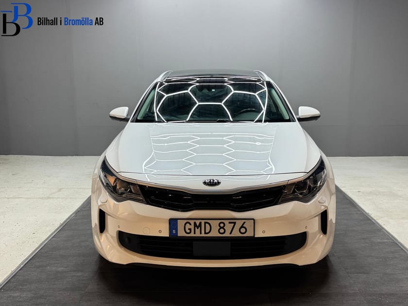 Bild 1 av Kia Optima Sport Wagon Plug-in Hybrid