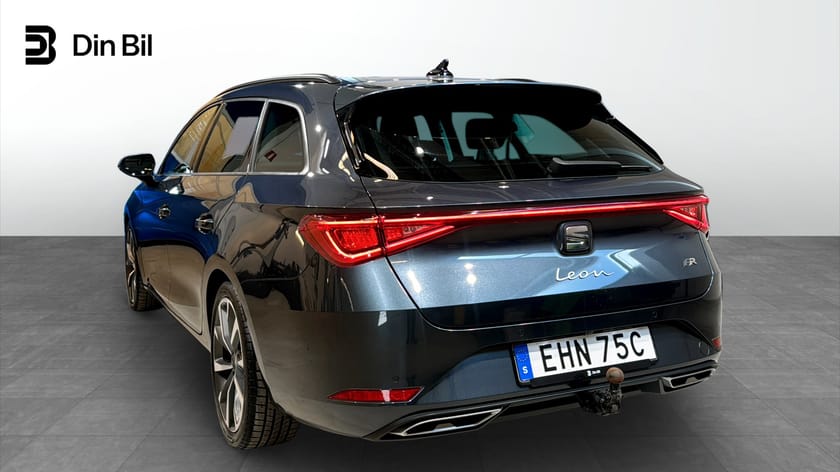 Bild 3 av SEAT Leon Sportstourer eTSI150 DSG FR Pluspaket Drag Navi Keyless