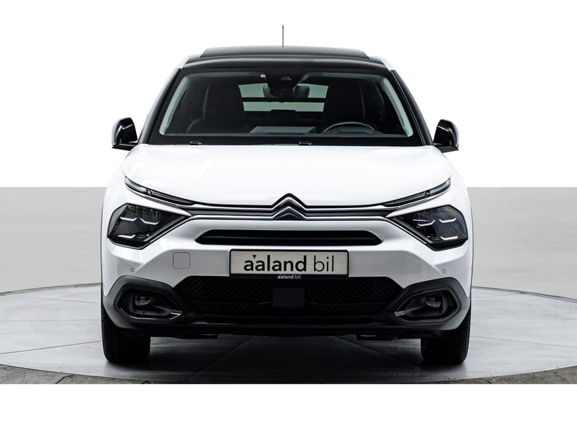 Bilde 4 av Citroën ë-C4 SHINE PACK PANORAMA-SKINN "STRØKEN" LAV KM
