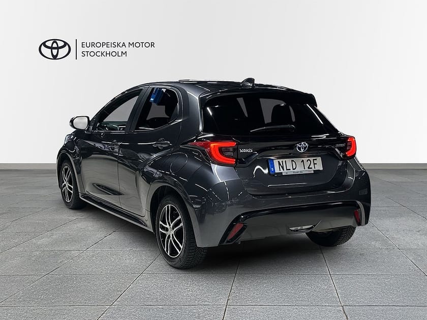 Bild 2 av Toyota Yaris Hybrid 1.5 HSD Style Skyview JBL Säkerhets paket / V-hjul