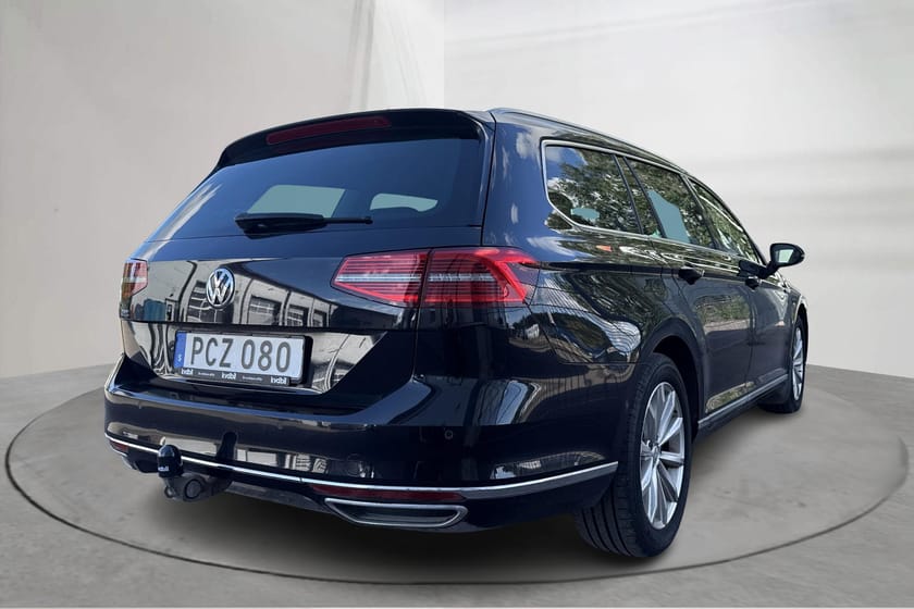 Bild 3 av Volkswagen Passat Variant GTE Sportscombi (218hk) Executive Buesiness