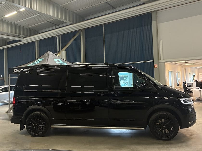 Bild 3 av Volkswagen Transporter Kombi T32 2.0TDI Aut 4M 204hk | Cockpit | El-dörrar