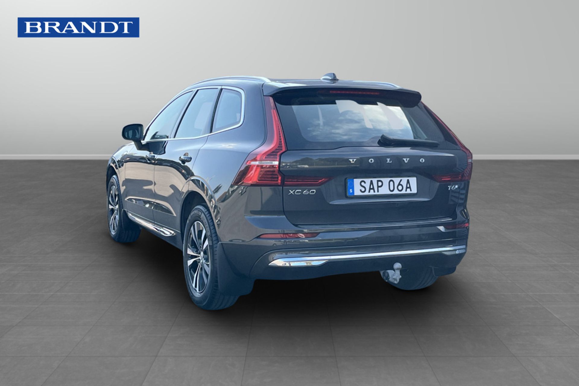Volvo XC60 T6 Plug-In Hybrid AWD 2025, bild 4/10