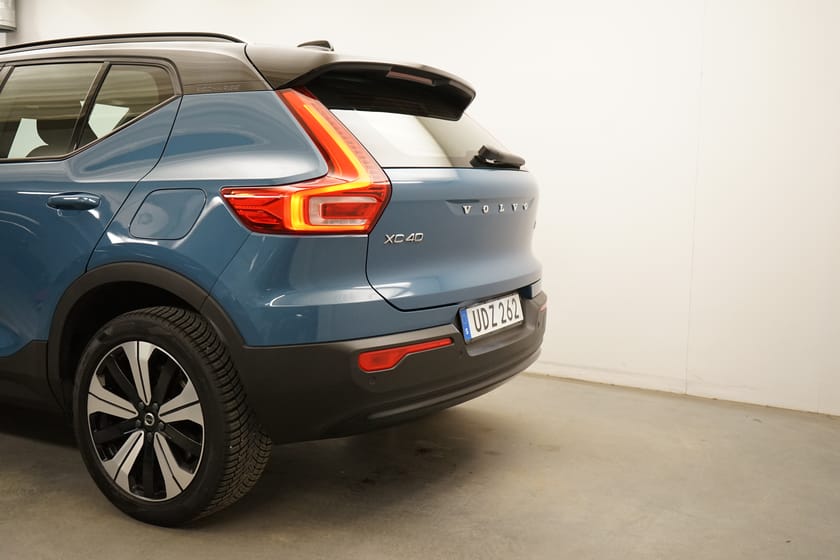 Bild 3 av Volvo XC40 Recharge Core, Baklucka elmanövrerad
