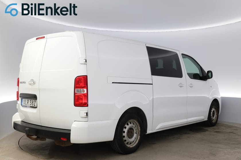 Bild 3 av Opel Vivaro-e Crew Van 75 kWh 6-sits Drag Navigation MOMS