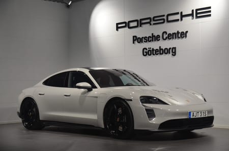 Porsche Taycan 4S