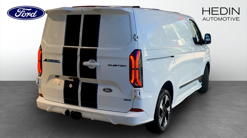 Bild 2 av Ford E-Transit Custom 340 AWD E-CUSTOM V710 26.50 SPORT SKÅP 320S 218 A