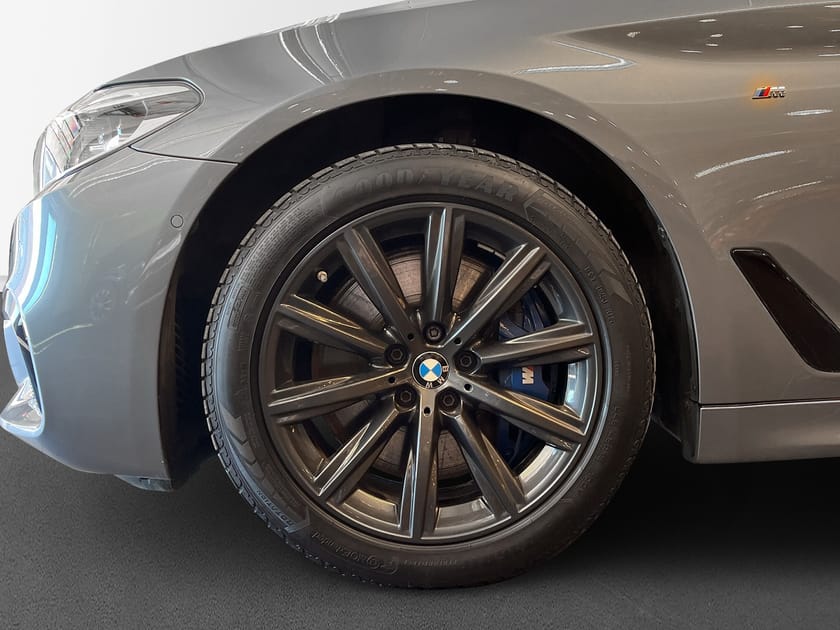 Bild 5 av BMW 540d xDrive Touring Ultimate Edt B&W HUD Drag MSport