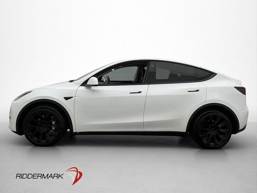 Bild 5 av Tesla Model Y Long Range AWD 514hk MOMS Drag Adp-fart Pano