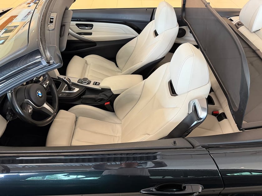 Bild 3 av BMW 440i xDrive Cabriolet xDrive, M-Sport, Drag, Navi, Läder, Harman Kardon