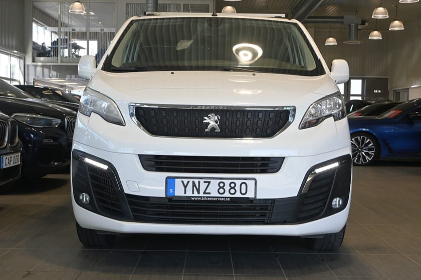 Bild 5 av Peugeot Expert Panel Van 2.0 BlueHDi 180 EAT L3H1 Värmare Drag