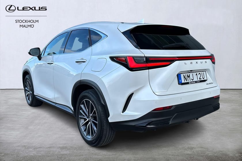 Bild 3 av Lexus NX 450h+ Executive Teknikpaket Navigation Drag