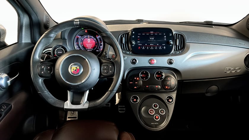Bild 4 av Abarth 595C CAB 165HK TURISMO *HE* 3,95% räntekampanj