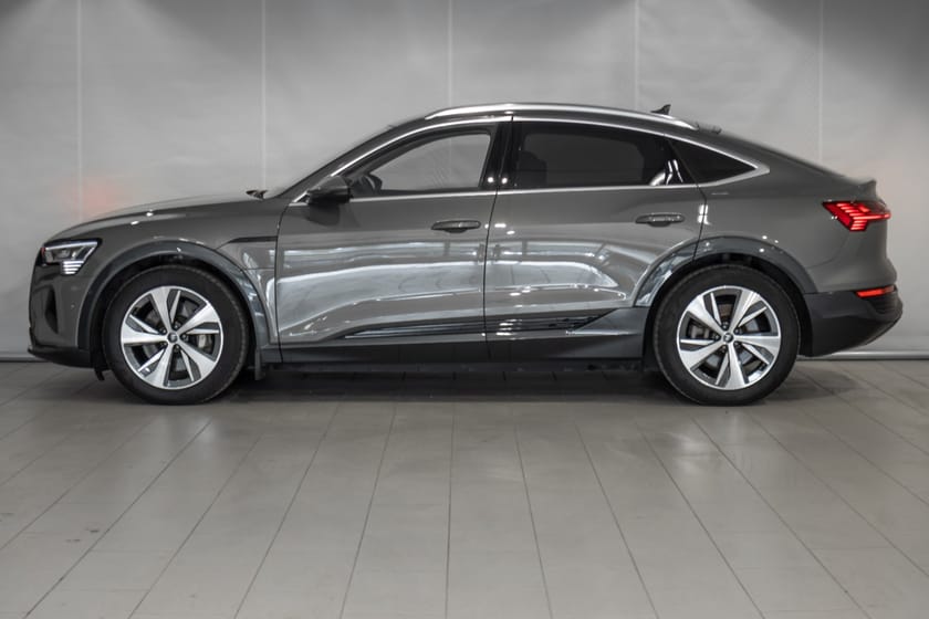 Bilde 4 av Audi Q8 Sportback 55 e-tron quattro Advanced Plus