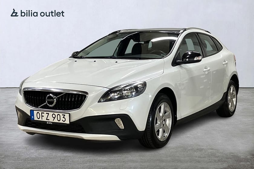 Bild 1 av Volvo V40 Cross Country D2 Business 120hk Panorama P-värm PDC