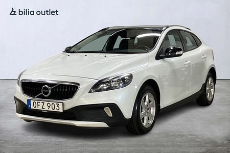 Volvo V40 Cross Country D2 Business 120hk Panorama P-värm PDC
