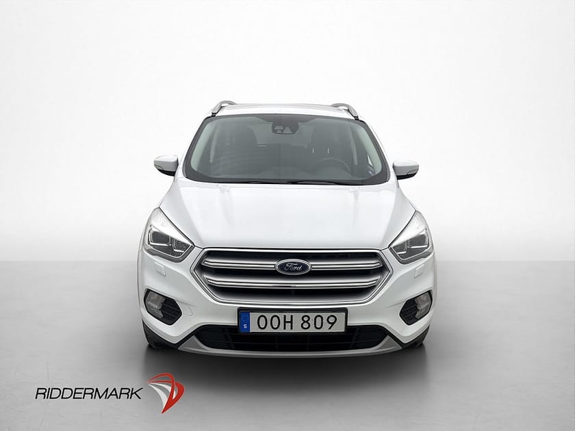 Bild 2 av Ford Kuga 1.5 TDCi 120hk Titanium Sensorer Halvskinn Drag
